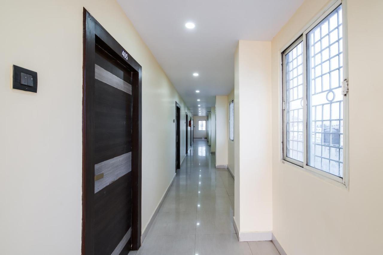 Oyo Mohan Residency Hotel Kurmannapalem Ngoại thất bức ảnh